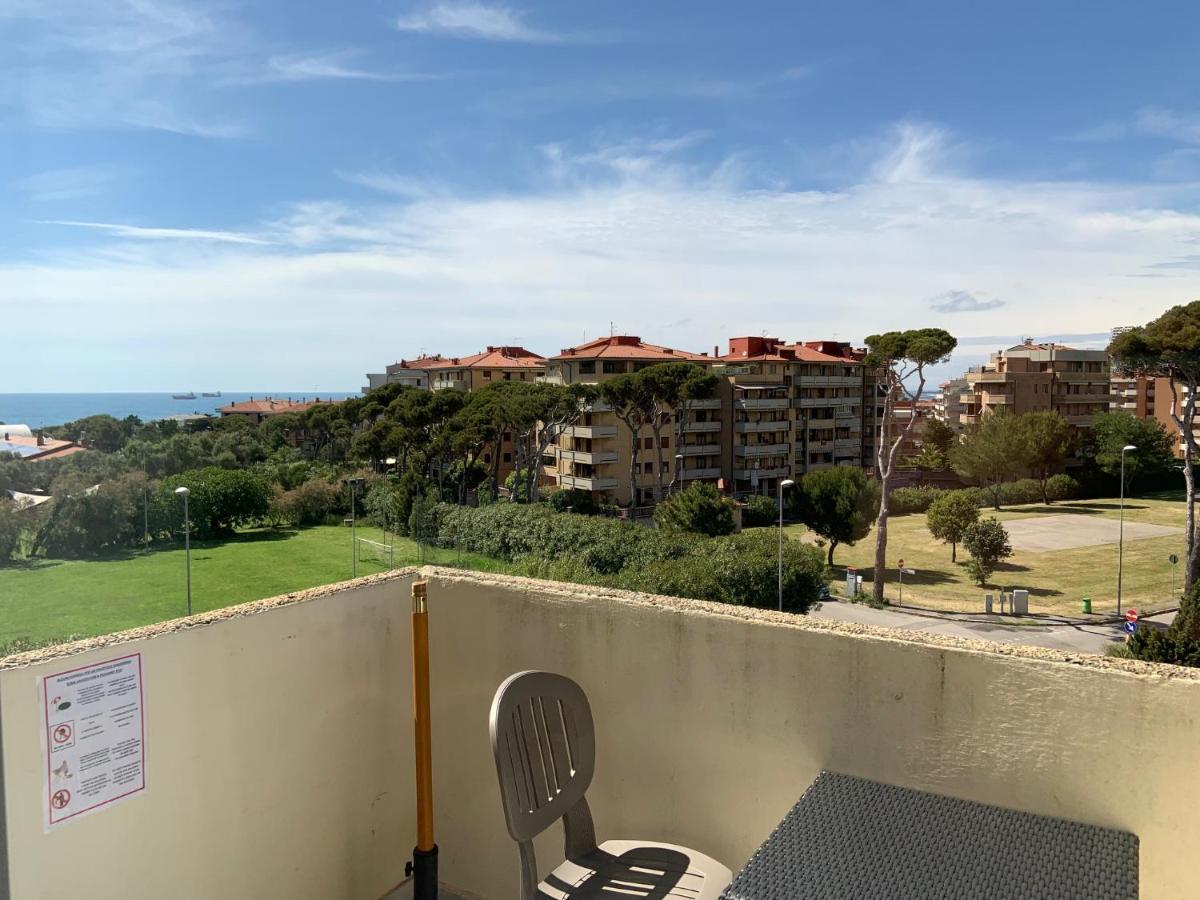 Suites Marilia Apartments Pool Side - Suite Livorno Holiday Home Group Ngoại thất bức ảnh